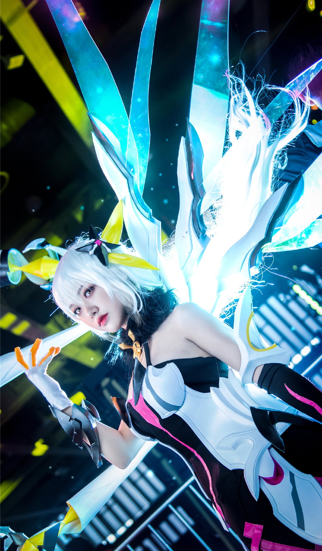 《崩坏3》空之律者cosplay-cos扮之狐狸-二次元游戏知识平台
