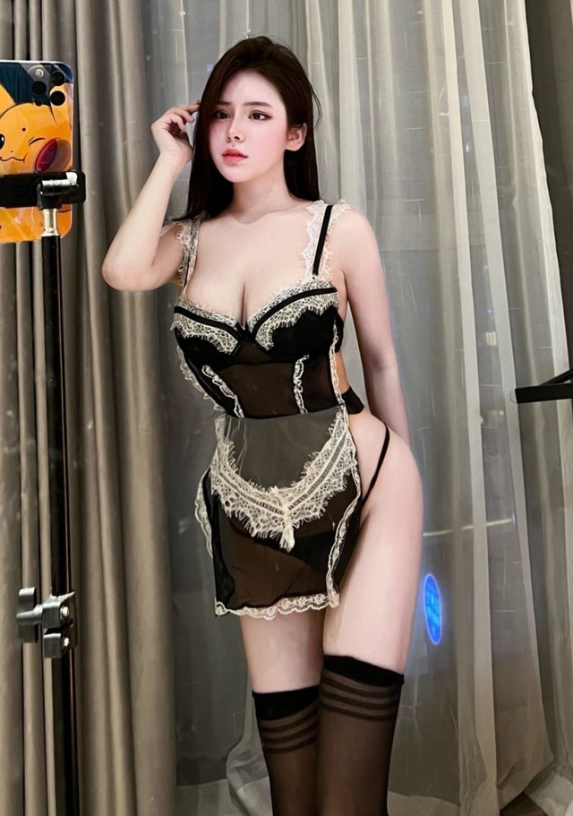 奔跑的晶螺儿 – 性感女仆装 [30P-53M] – ciyuan-cos扮之狐狸