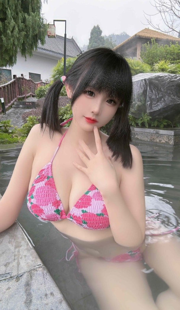 miko酱ww – [NO Four]3 冬日温泉2[24P-595M] – ciyuan-cos扮之狐狸