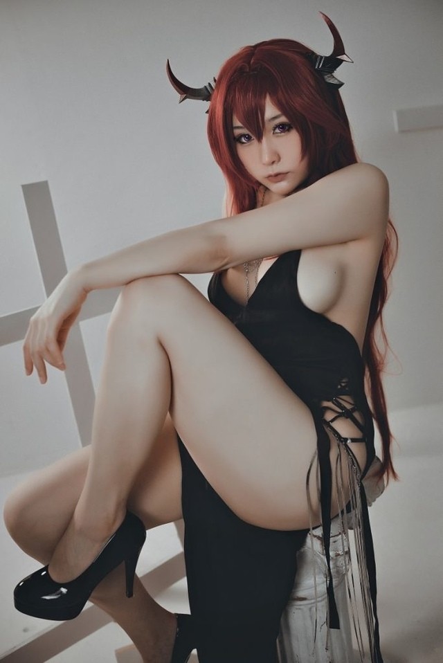 三刀刀miido – [NO Three]0 史尔特尔 [20P-127MB] – ciyuan-cos扮之狐狸