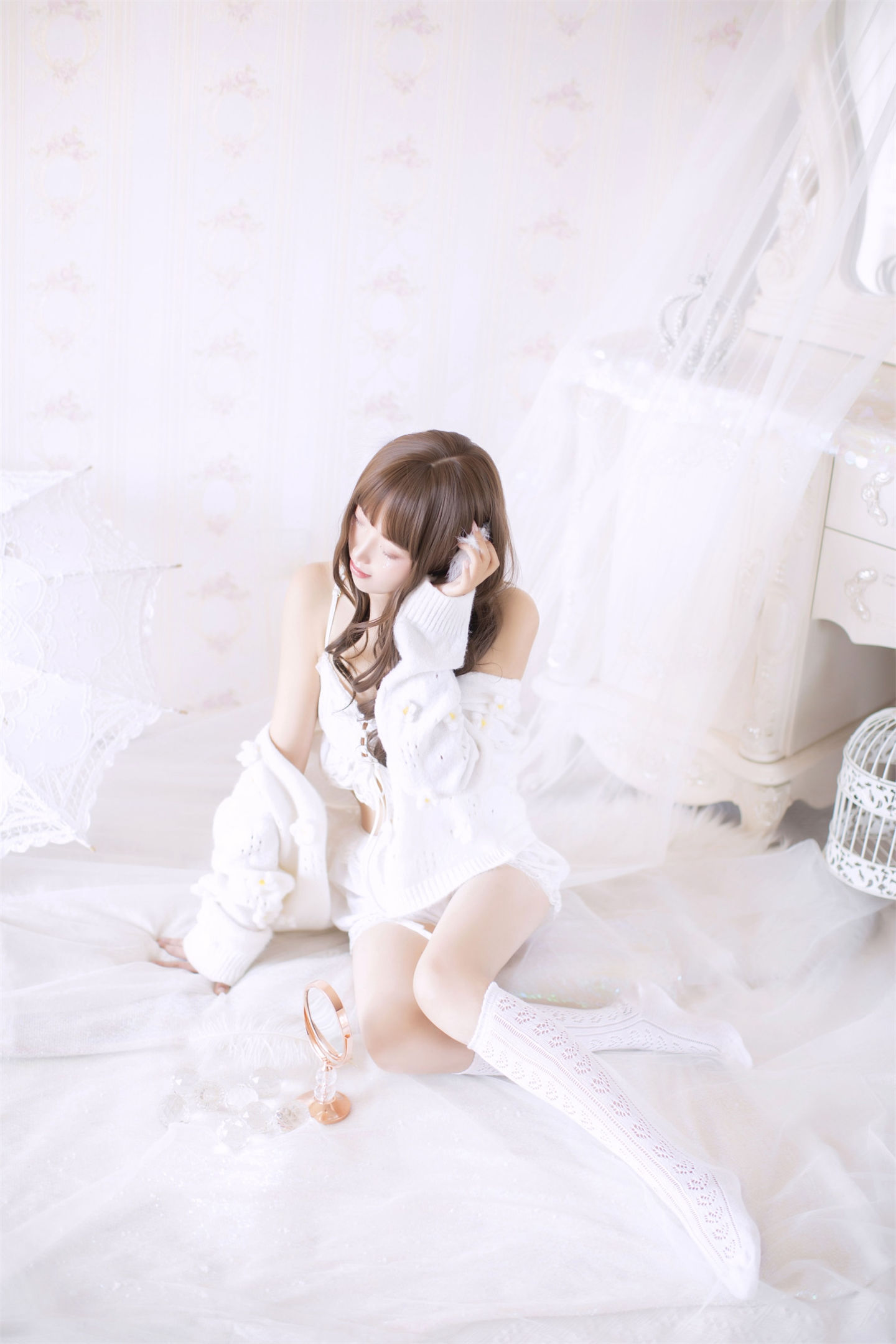白色少女写真-cos扮之狐狸-二次元游戏知识平台