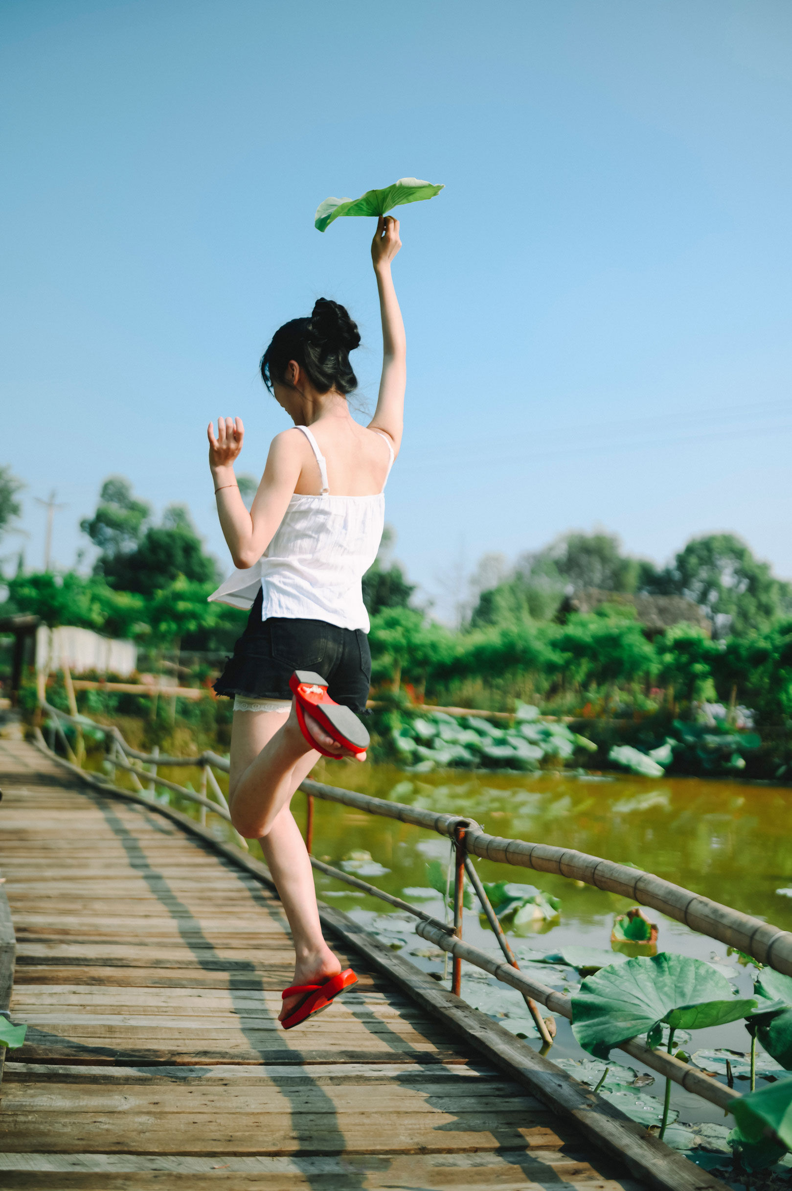 少女写真，夏荷-cos扮之狐狸-二次元游戏知识平台
