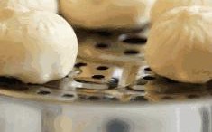 《小笼包子：美味与工艺的完美结合》